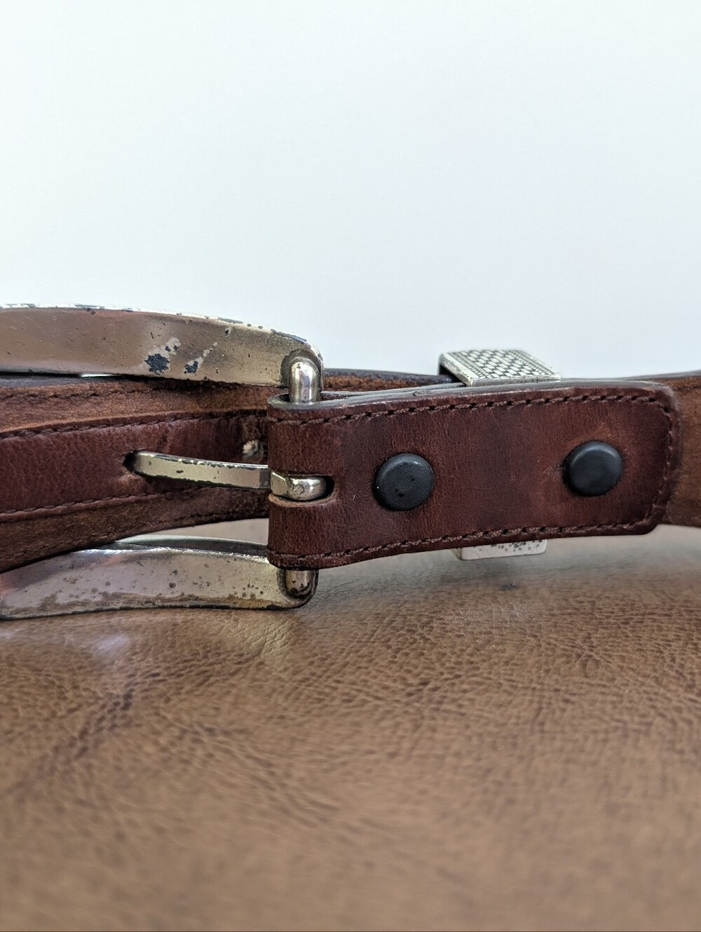 Brighton Onyx silver and brown western style belt 42 - Picture 5 of 7
